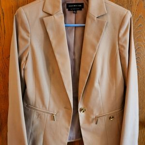 JONES NEW YORK SUIT JACKET!